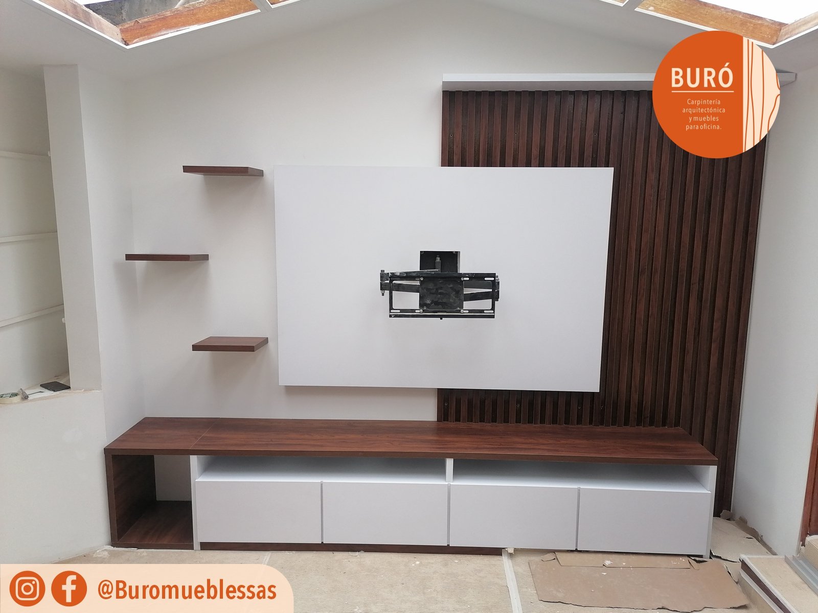 Mueble de tv listones 0.1.jpg